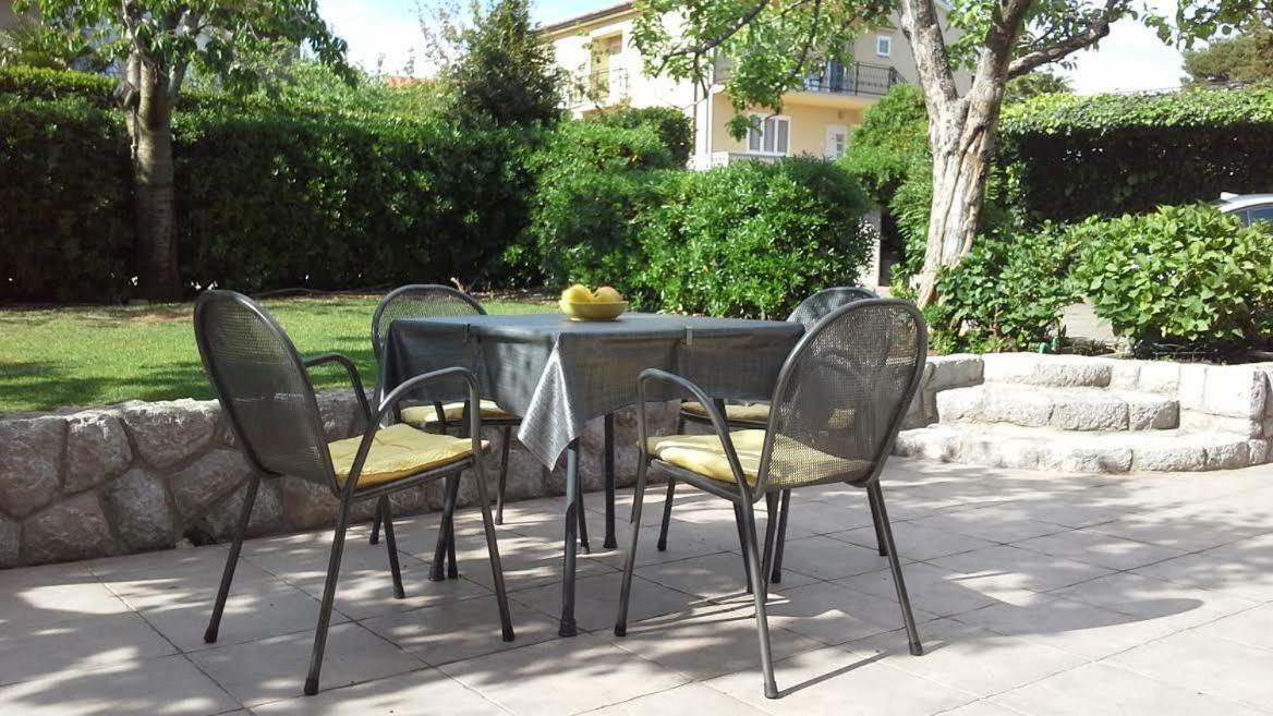 Sobe Tonica Hotel Krk Town Eksteriør billede